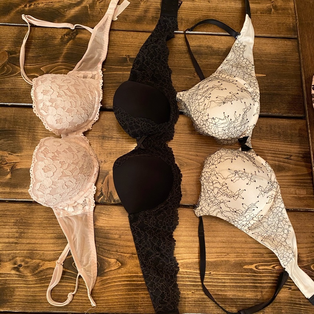 Victoria secret bras 34 B